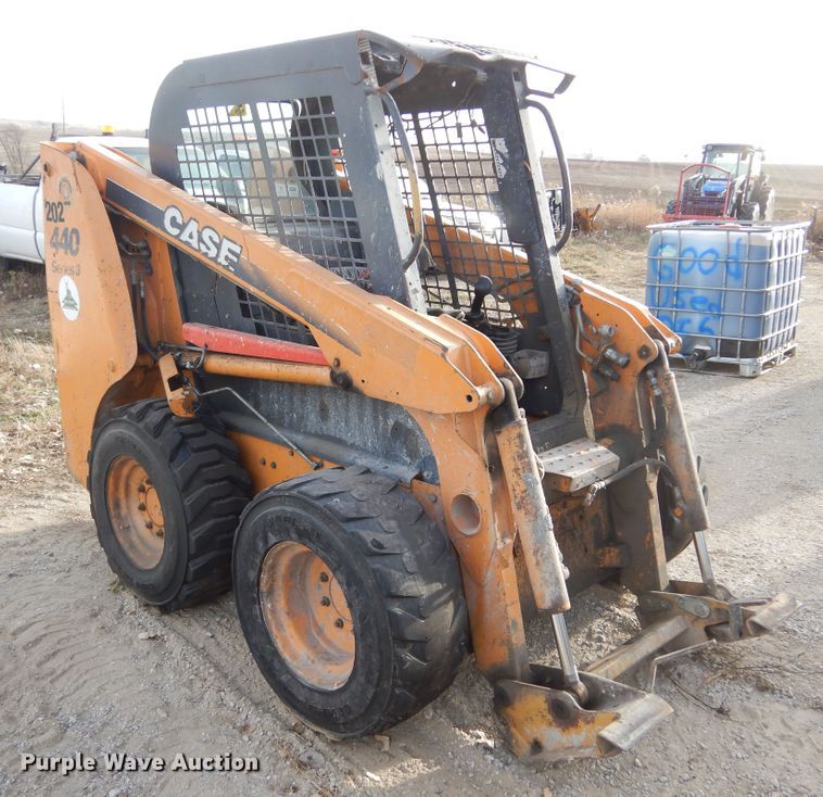 image for item DK3407 2009 Case 440  skid steer loader