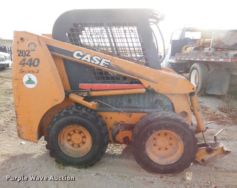 image for item DK3407 2009 Case 440  skid steer loader