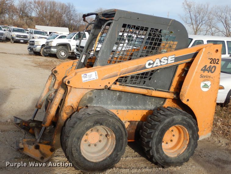 image for item DK3407 2009 Case 440  skid steer loader