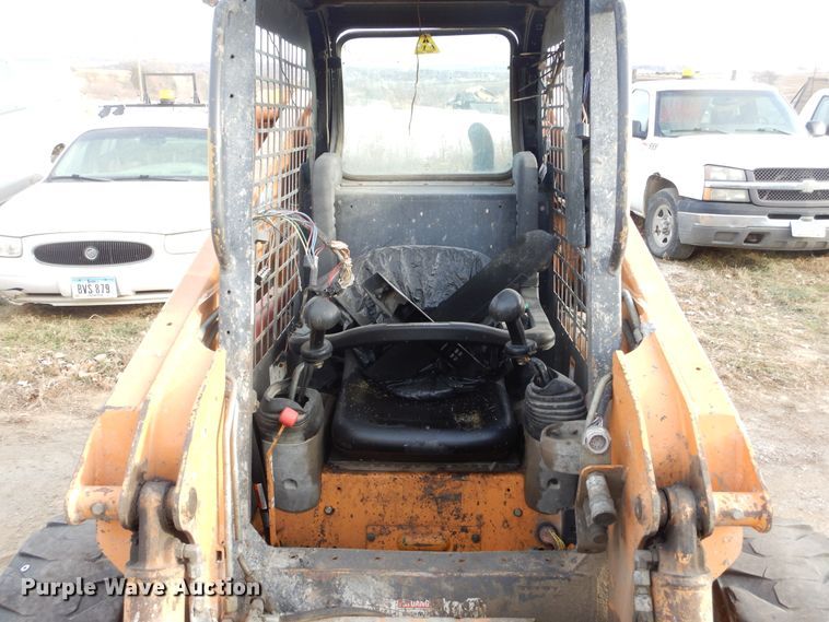 image for item DK3407 2009 Case 440  skid steer loader