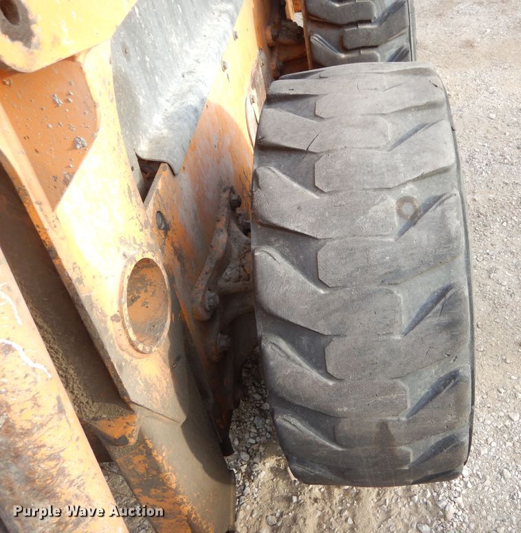 image for item DK3407 2009 Case 440  skid steer loader