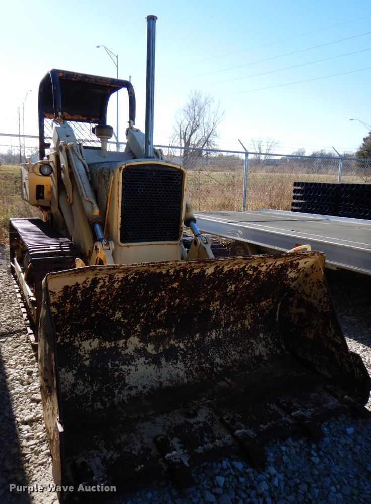 image for item DK8694 1970 John Deere 450B  track loader