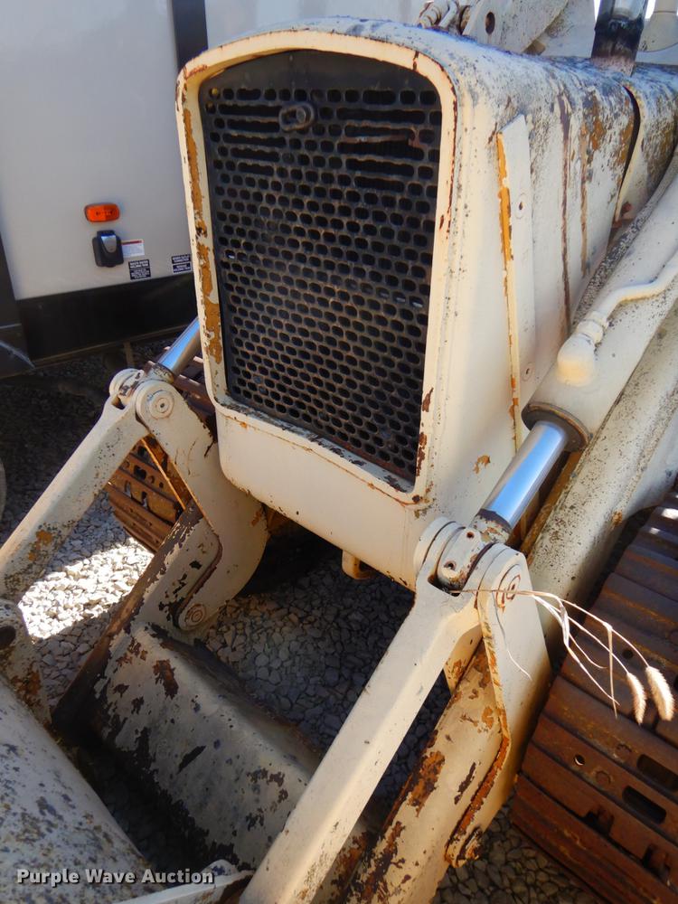 image for item DK8694 1970 John Deere 450B  track loader