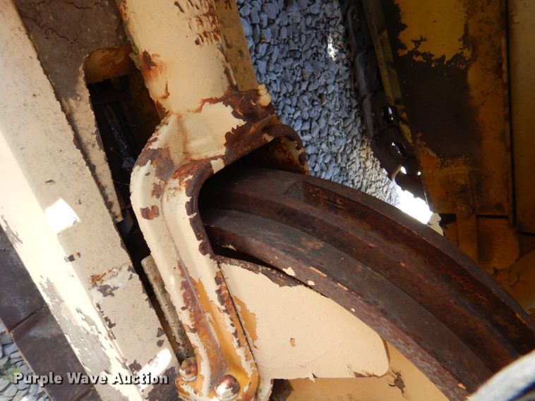 image for item DK8694 1970 John Deere 450B  track loader