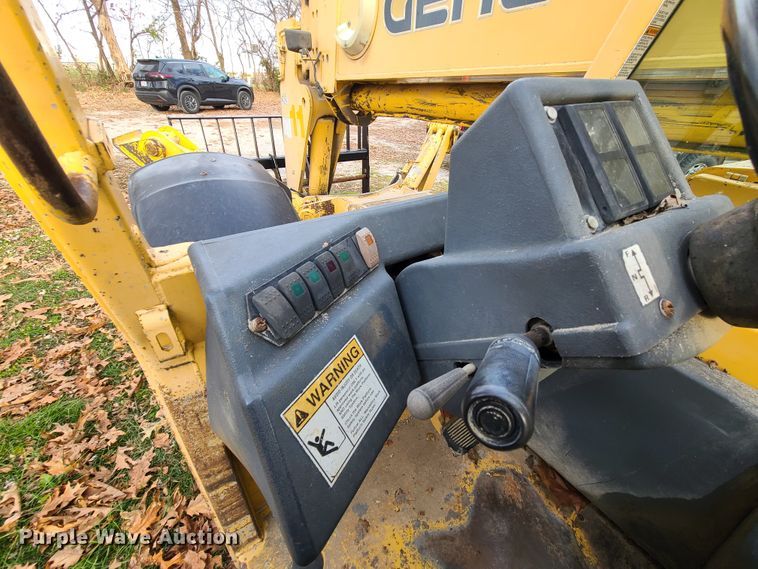 image for item DL0104 Gehl DL10H55  telehandler