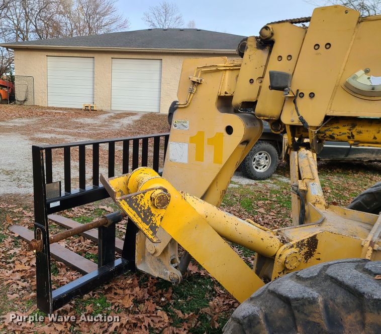 image for item DL0104 Gehl DL10H55  telehandler