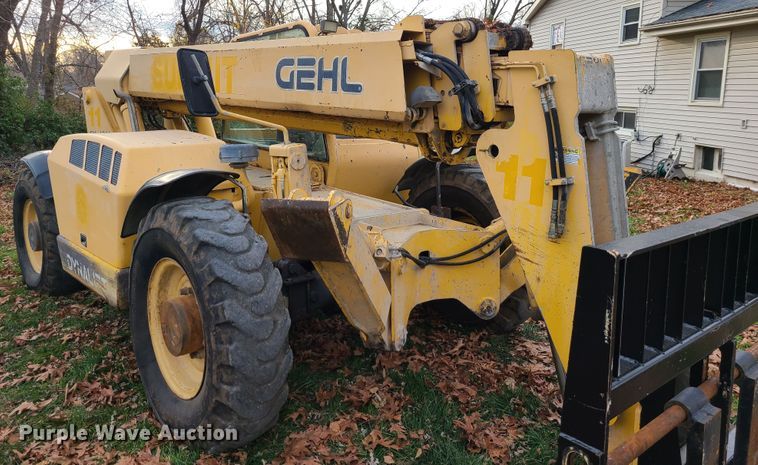 image for item DL0104 Gehl DL10H55  telehandler