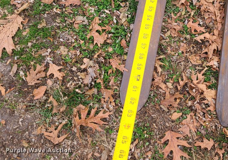 image for item DL0104 Gehl DL10H55  telehandler