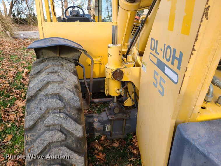 image for item DL0104 Gehl DL10H55  telehandler