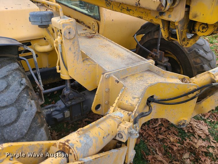 image for item DL0104 Gehl DL10H55  telehandler