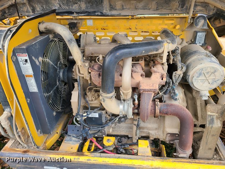 image for item DL0104 Gehl DL10H55  telehandler