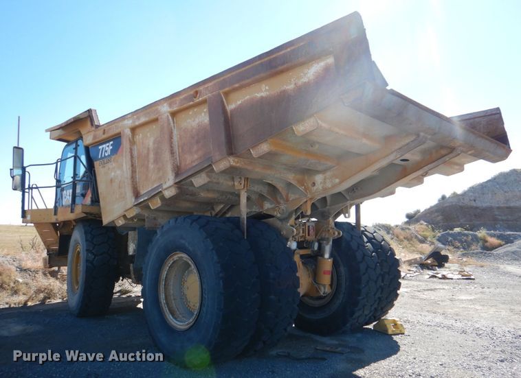 image for item DL0677 2008 Caterpillar 775F  haul truck
