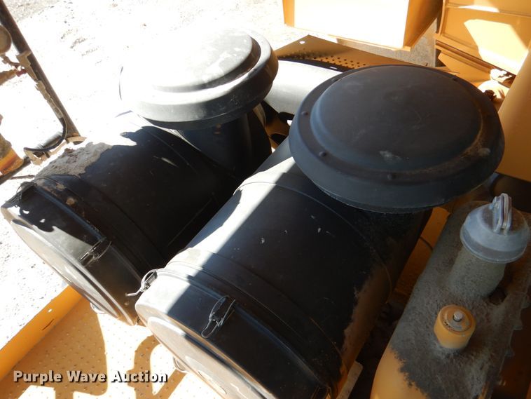 image for item DL0677 2008 Caterpillar 775F  haul truck