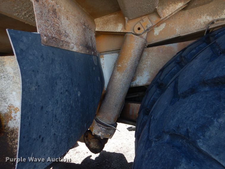 image for item DL0677 2008 Caterpillar 775F  haul truck