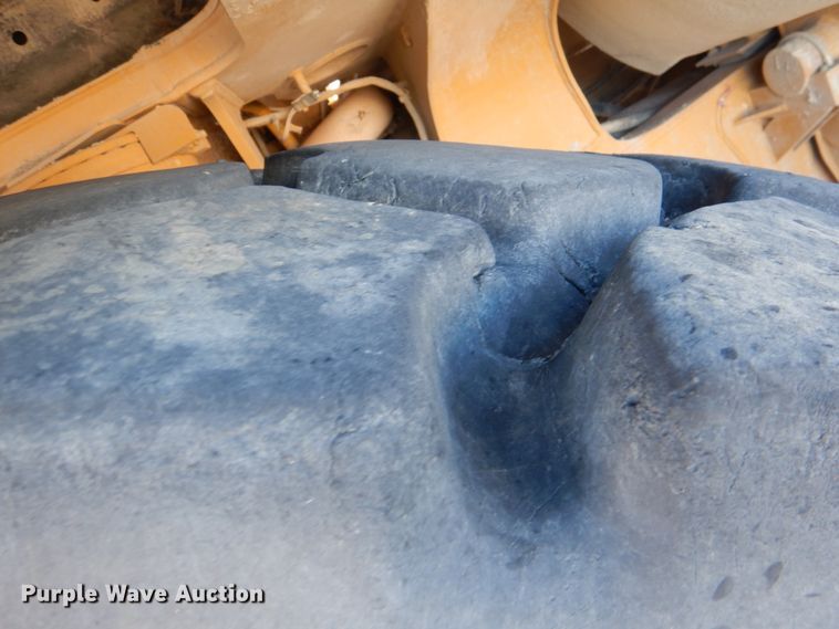 image for item DL0677 2008 Caterpillar 775F  haul truck