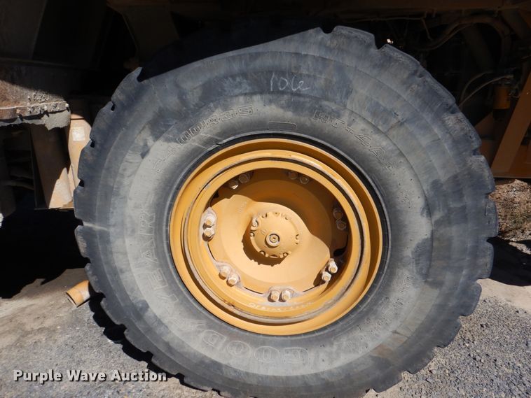 image for item DL0677 2008 Caterpillar 775F  haul truck