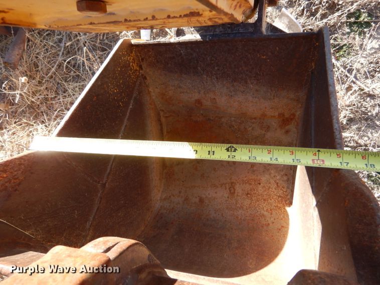 image for item DL3523 1996 JCB 210S  backhoe