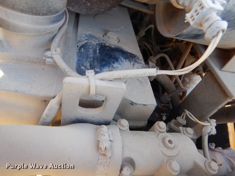 image for item DL3523 1996 JCB 210S  backhoe