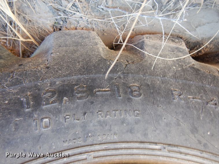 image for item DL3523 1996 JCB 210S  backhoe