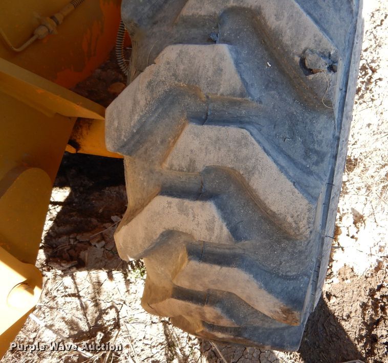 image for item DL3523 1996 JCB 210S  backhoe