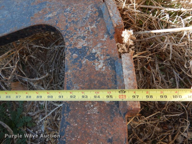 image for item DL3525 Wheel compactor