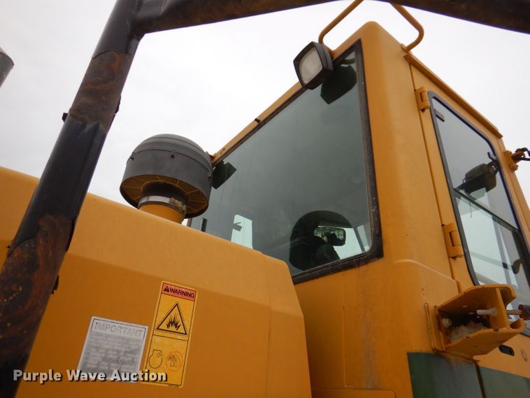 image for item DL5859 Kawasaki 80ZV  wheel loader