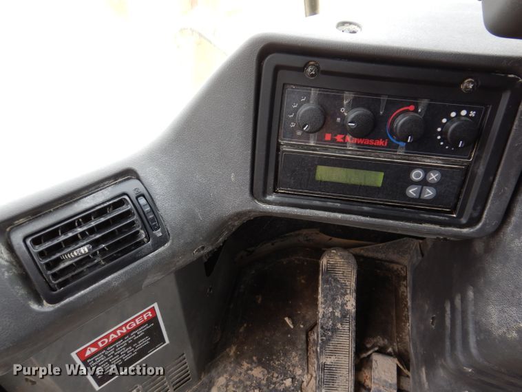 image for item DL5859 Kawasaki 80ZV  wheel loader