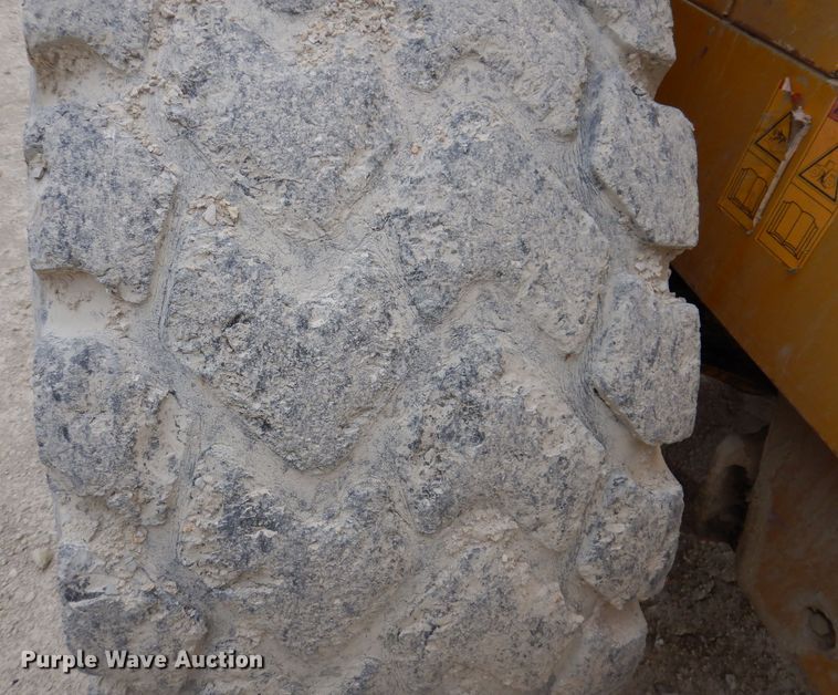 image for item DL5859 Kawasaki 80ZV  wheel loader