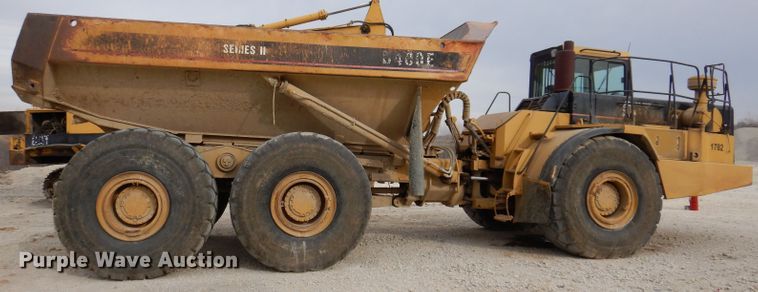 image for item DL5860 2001 Caterpillar D400E  Series II haul truck