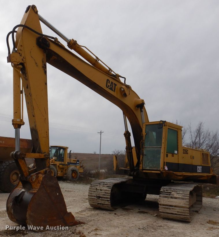 image for item DL5861 1991 Caterpillar 235C  excavator