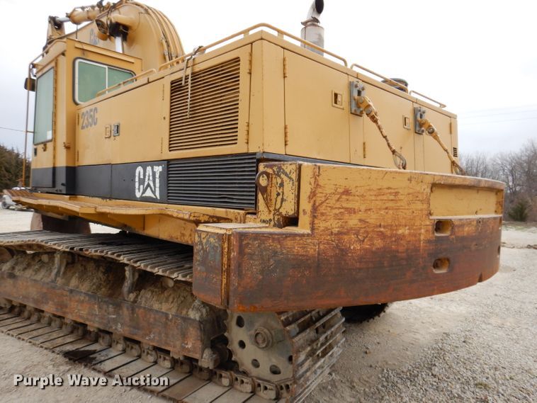 image for item DL5861 1991 Caterpillar 235C  excavator