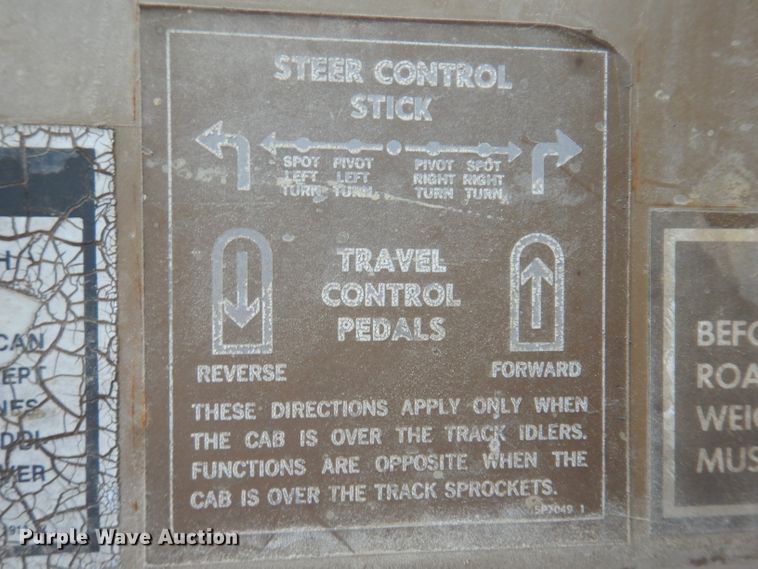 image for item DL5861 1991 Caterpillar 235C  excavator