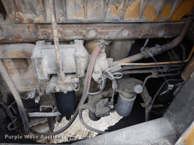 image for item DL5861 1991 Caterpillar 235C  excavator