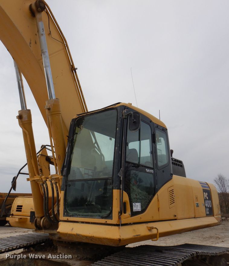 image for item DL5862 2006 Komatsu PC400LC  excavator