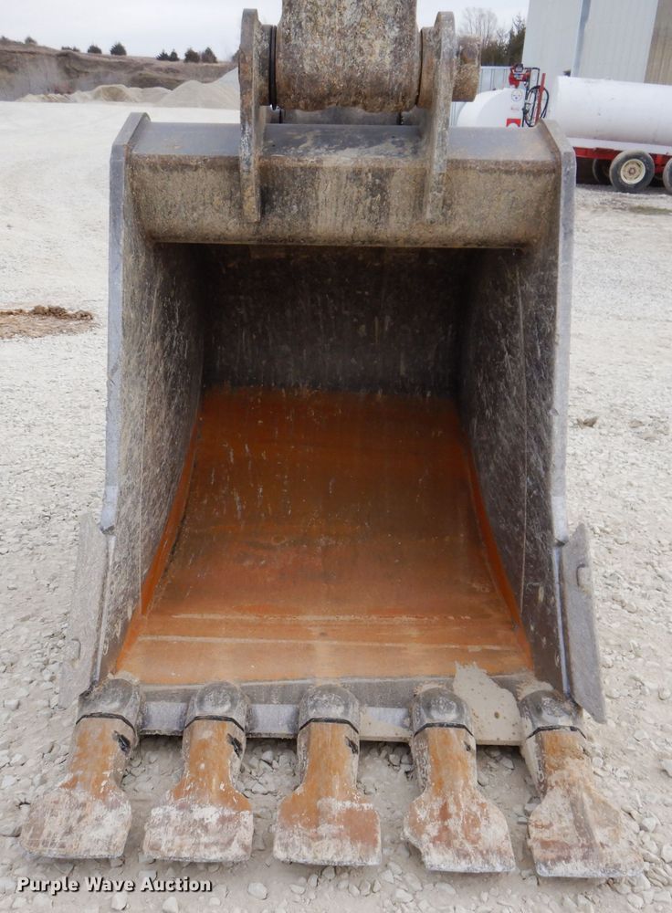 image for item DL5862 2006 Komatsu PC400LC  excavator