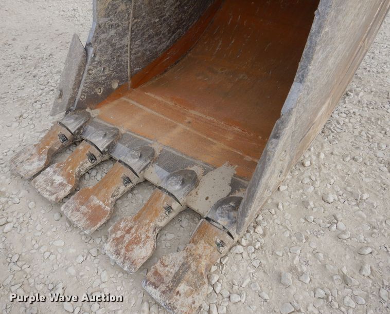 image for item DL5862 2006 Komatsu PC400LC  excavator