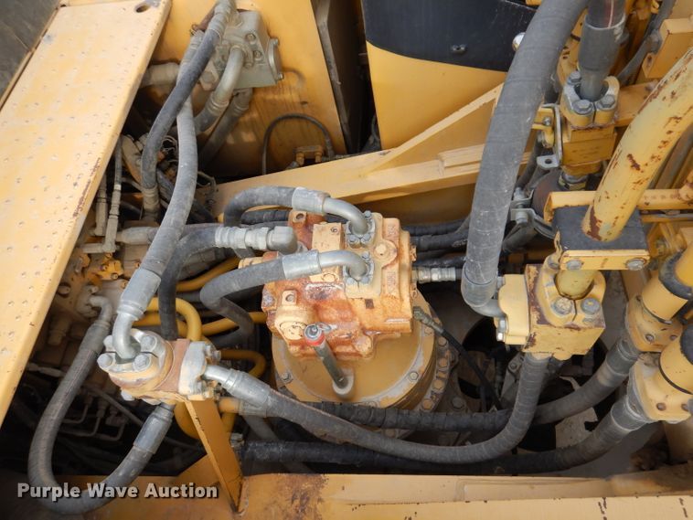 image for item DL5862 2006 Komatsu PC400LC  excavator