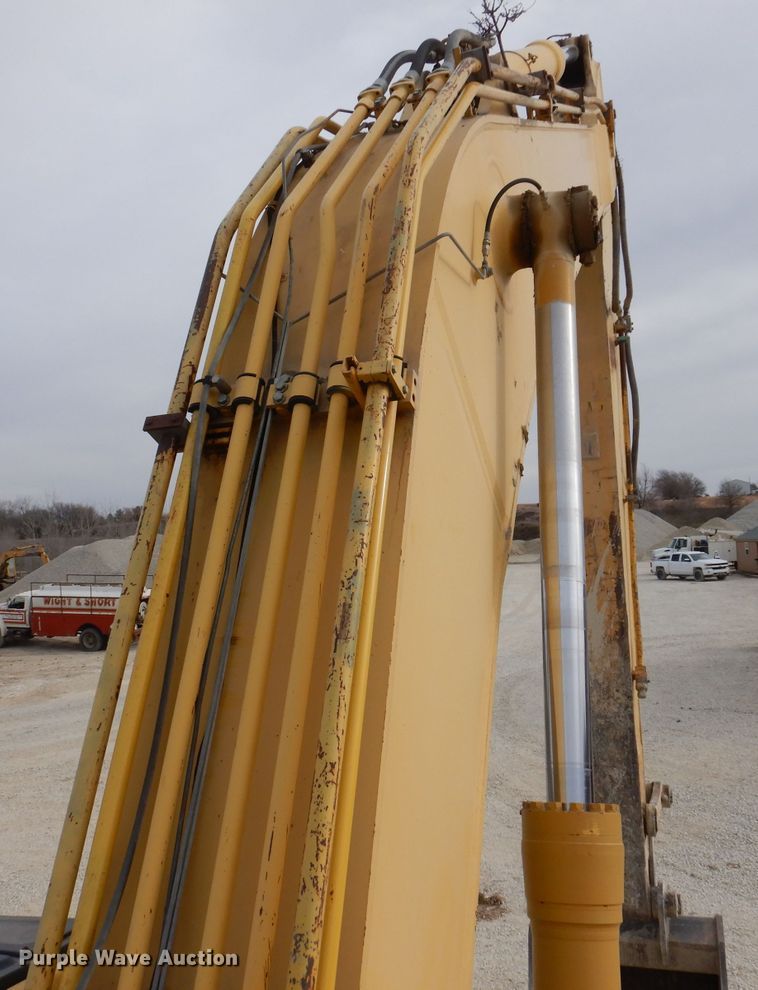 image for item DL5862 2006 Komatsu PC400LC  excavator