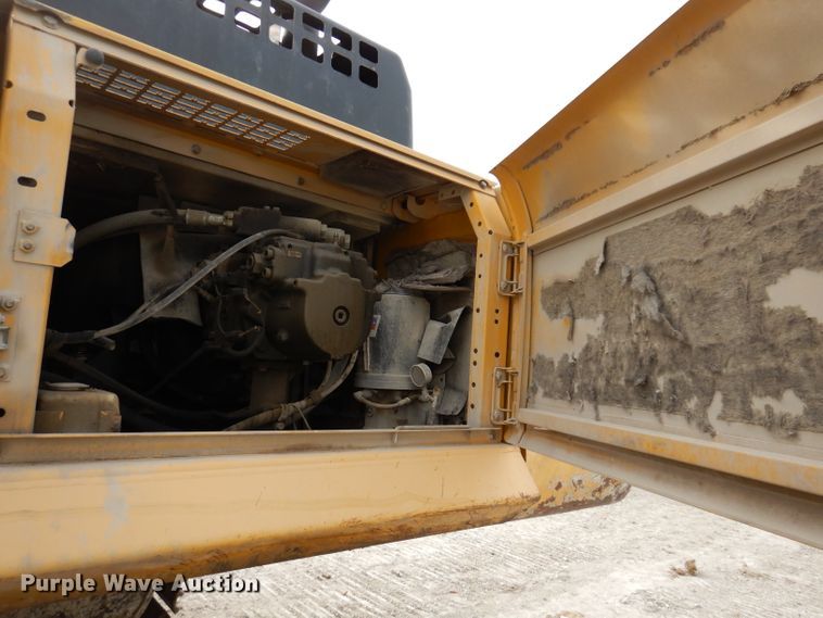 image for item DL5862 2006 Komatsu PC400LC  excavator