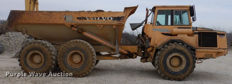 image for item DL5863 1999 Volvo A25C  haul truck