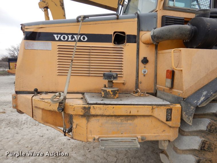 image for item DL5863 1999 Volvo A25C  haul truck
