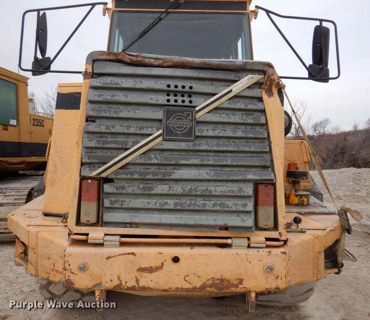 image for item DL5863 1999 Volvo A25C  haul truck