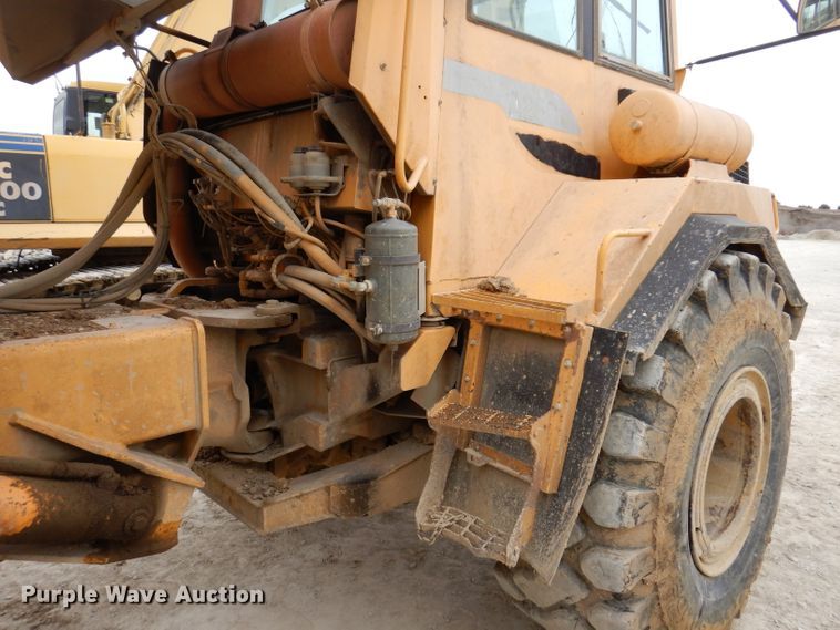 image for item DL5863 1999 Volvo A25C  haul truck