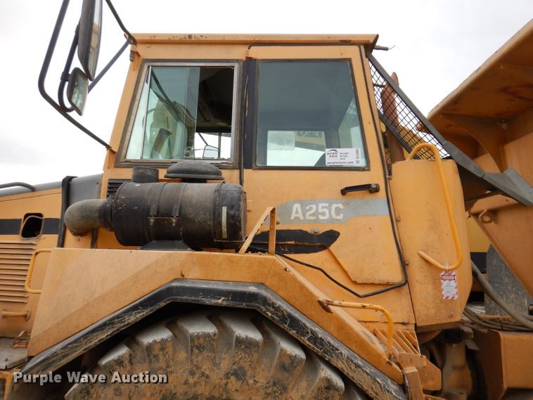 image for item DL5863 1999 Volvo A25C  haul truck