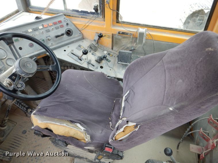 image for item DL5863 1999 Volvo A25C  haul truck