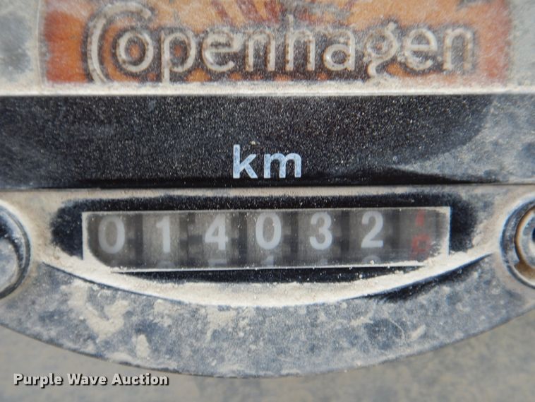 image for item DL5863 1999 Volvo A25C  haul truck