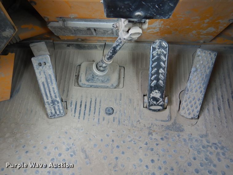 image for item DL5863 1999 Volvo A25C  haul truck