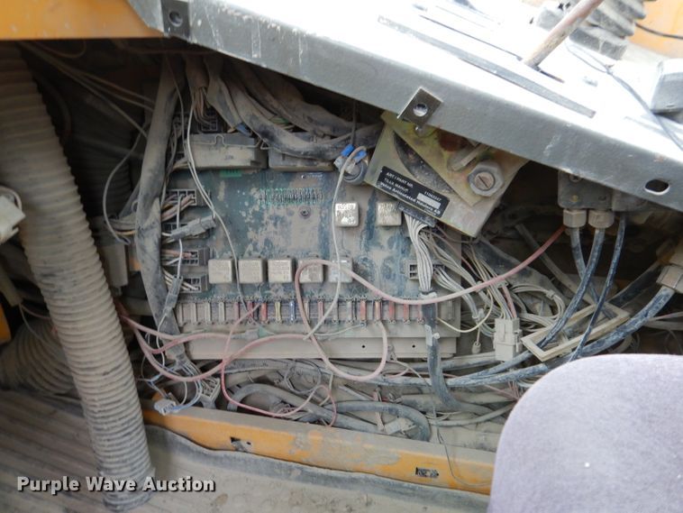 image for item DL5863 1999 Volvo A25C  haul truck