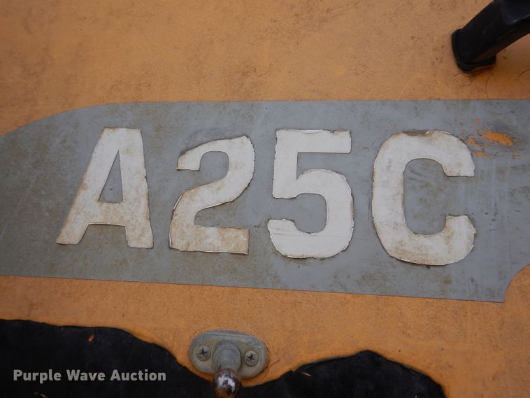 image for item DL5863 1999 Volvo A25C  haul truck