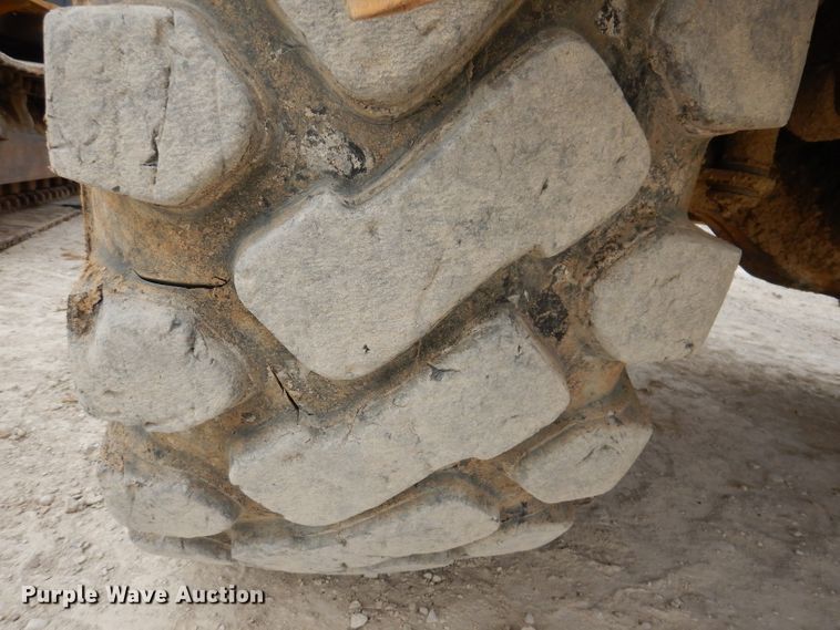 image for item DL5863 1999 Volvo A25C  haul truck